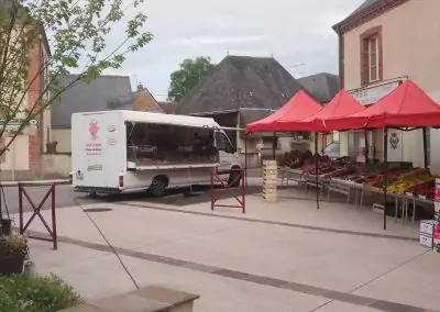 blottipig-marché-tresson-producteur-cochon